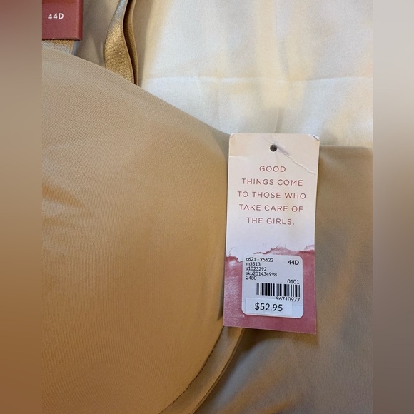 Cacique tan bra with underwire- new with tags size 44 D - Picture 3 of 5